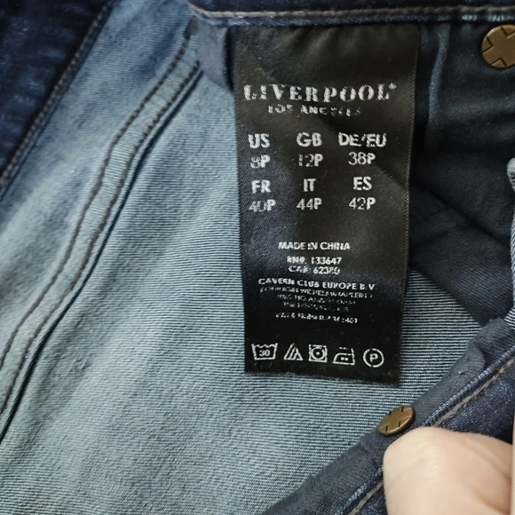 LIVERPOOL Los Angeles PETITE Penny Distressed Ankle Skinny Size 8P - Picture 11 of 11